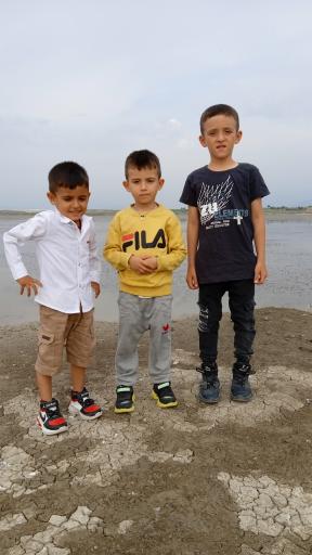 عکس دریاچه سد گلستان