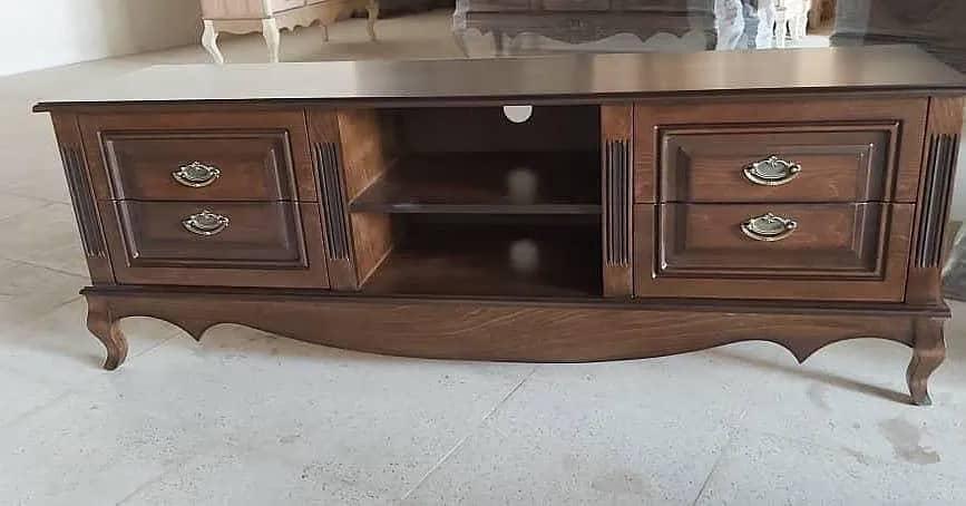 عکس تولید و پخش‌ آینه‌ کنسول و میز تلویزیون و ویترین