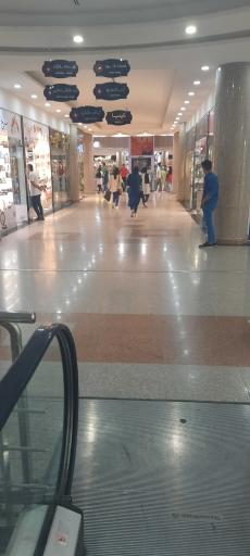 عکس مجتمع تجاری ستاره یزد