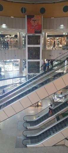 عکس مجتمع تجاری ستاره یزد