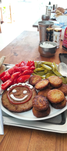 عکس قهوه خانه دوستان