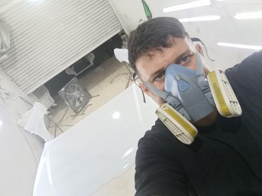 عکس نقاشی خودرو تاراز رنگ 