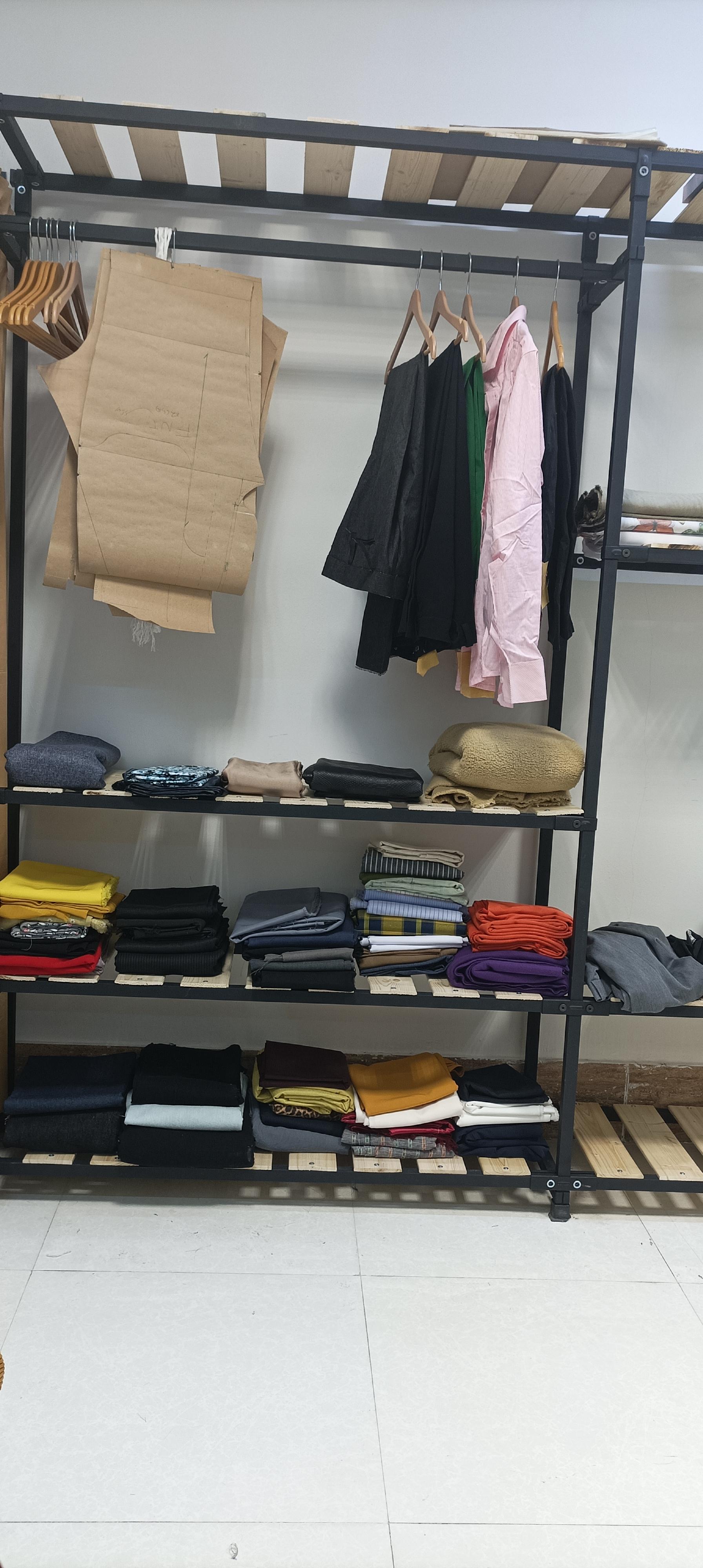 عکس خیاطی بهرنگ