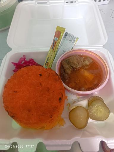 عکس غذای آماده زعفرون 