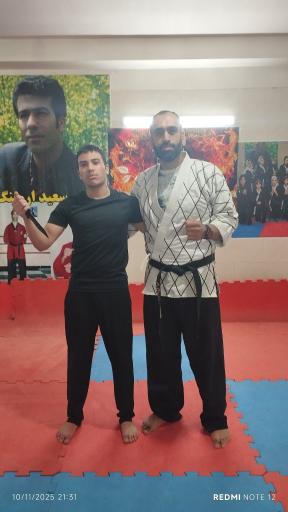 عکس آکادمی دفاع شخصی و کیک بوکسینگ استاد احمدرضا عبدلی 
