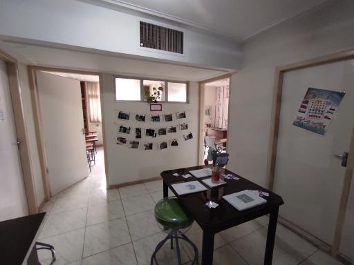 عکس آموزشگاه علمی و کنکور نخبگان موفق