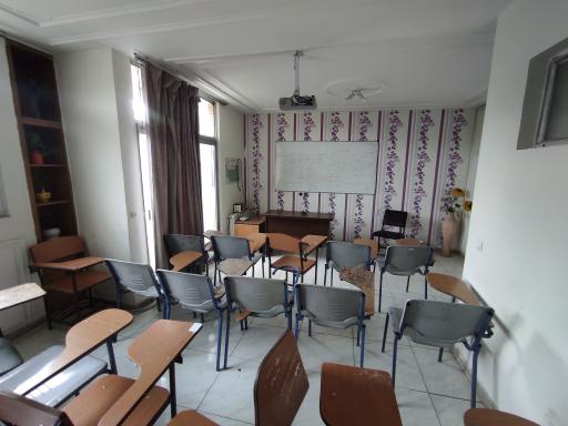 عکس آموزشگاه علمی و کنکور نخبگان موفق