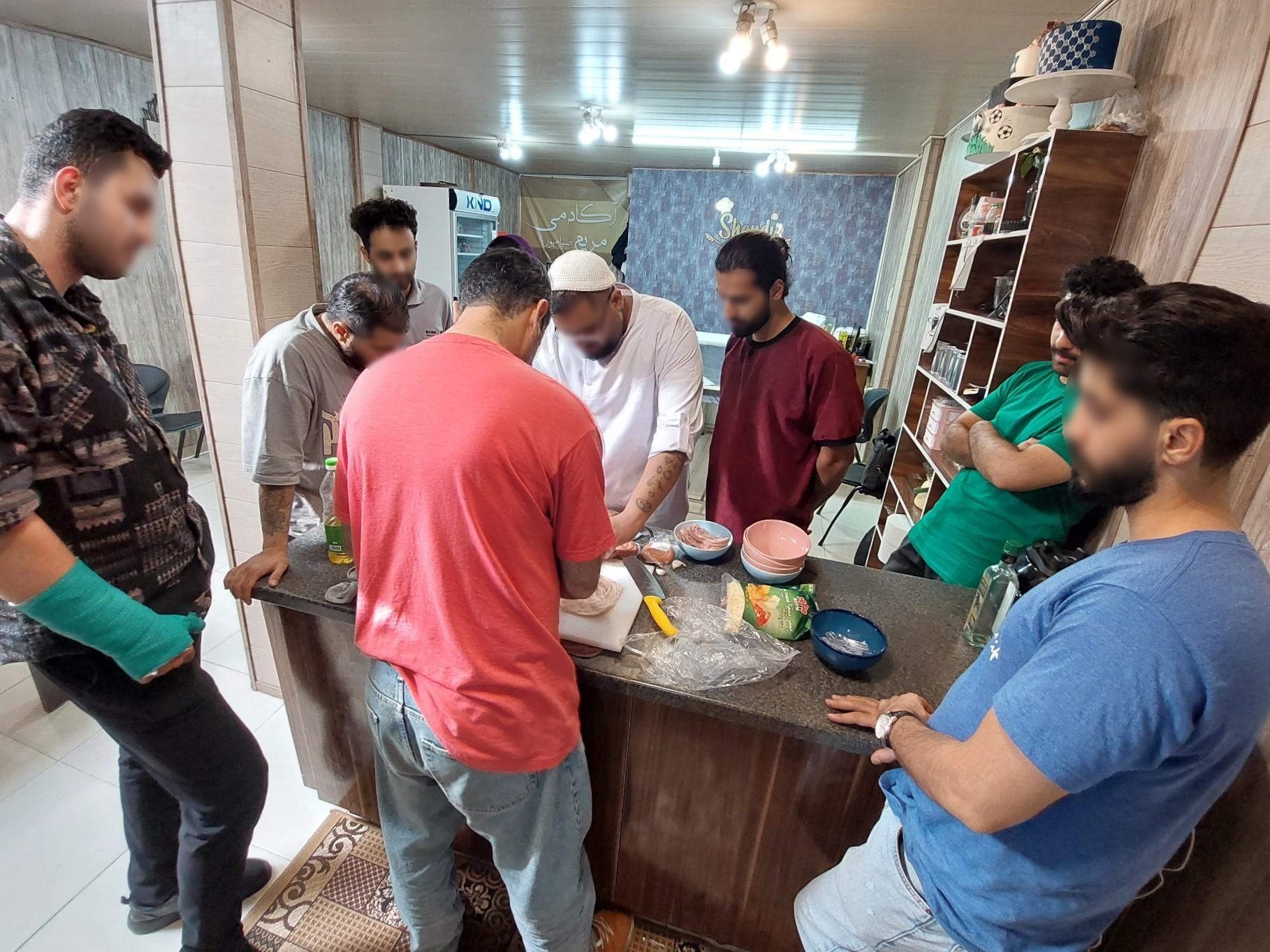 عکس آموزشگاه شاندیز اصفهان