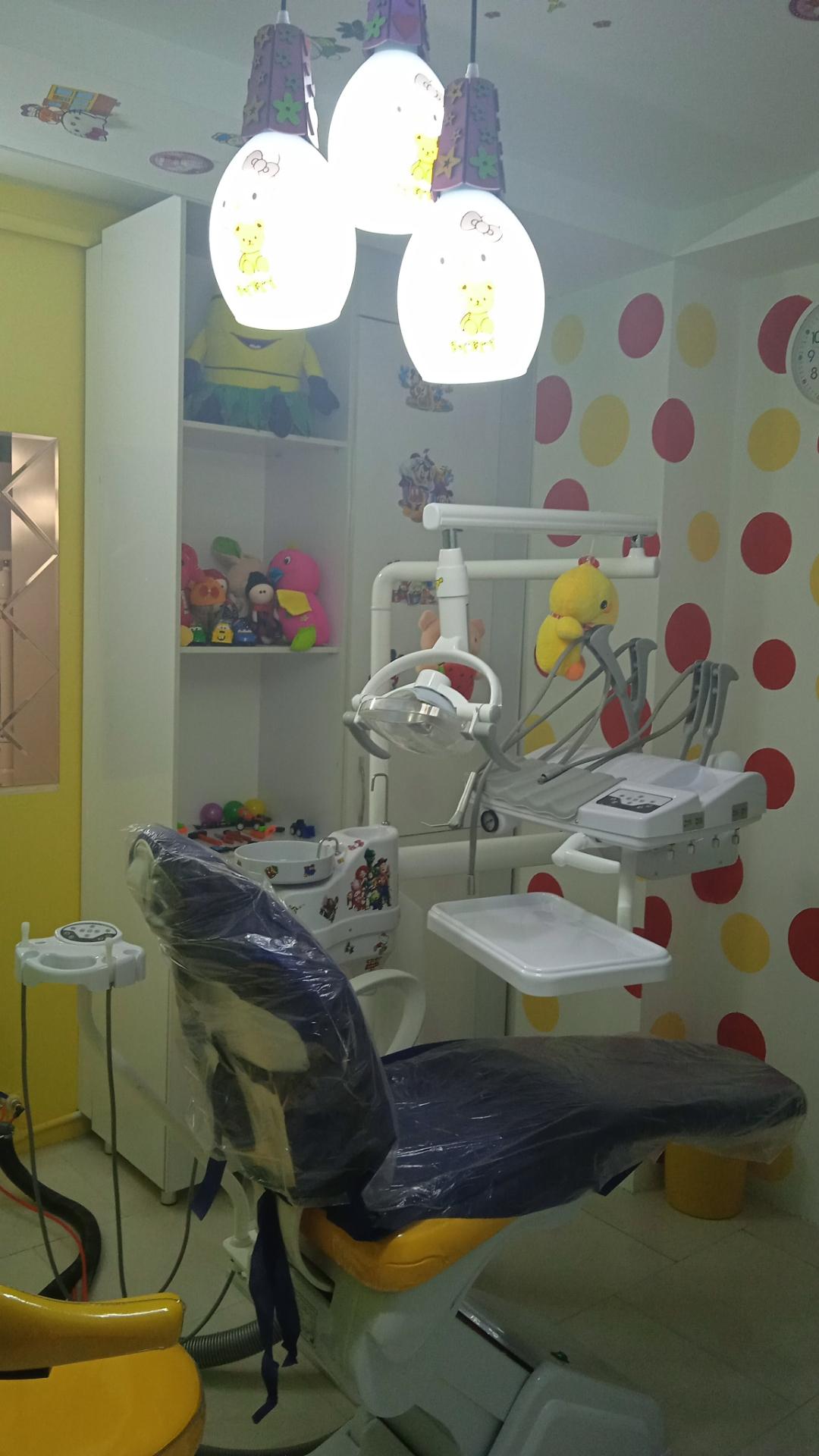 عکس مطب دندانپزشکی فرشاد عبدالکریمی