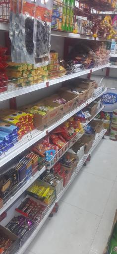 عکس هایپر مارکت شبانه روزی کمیل