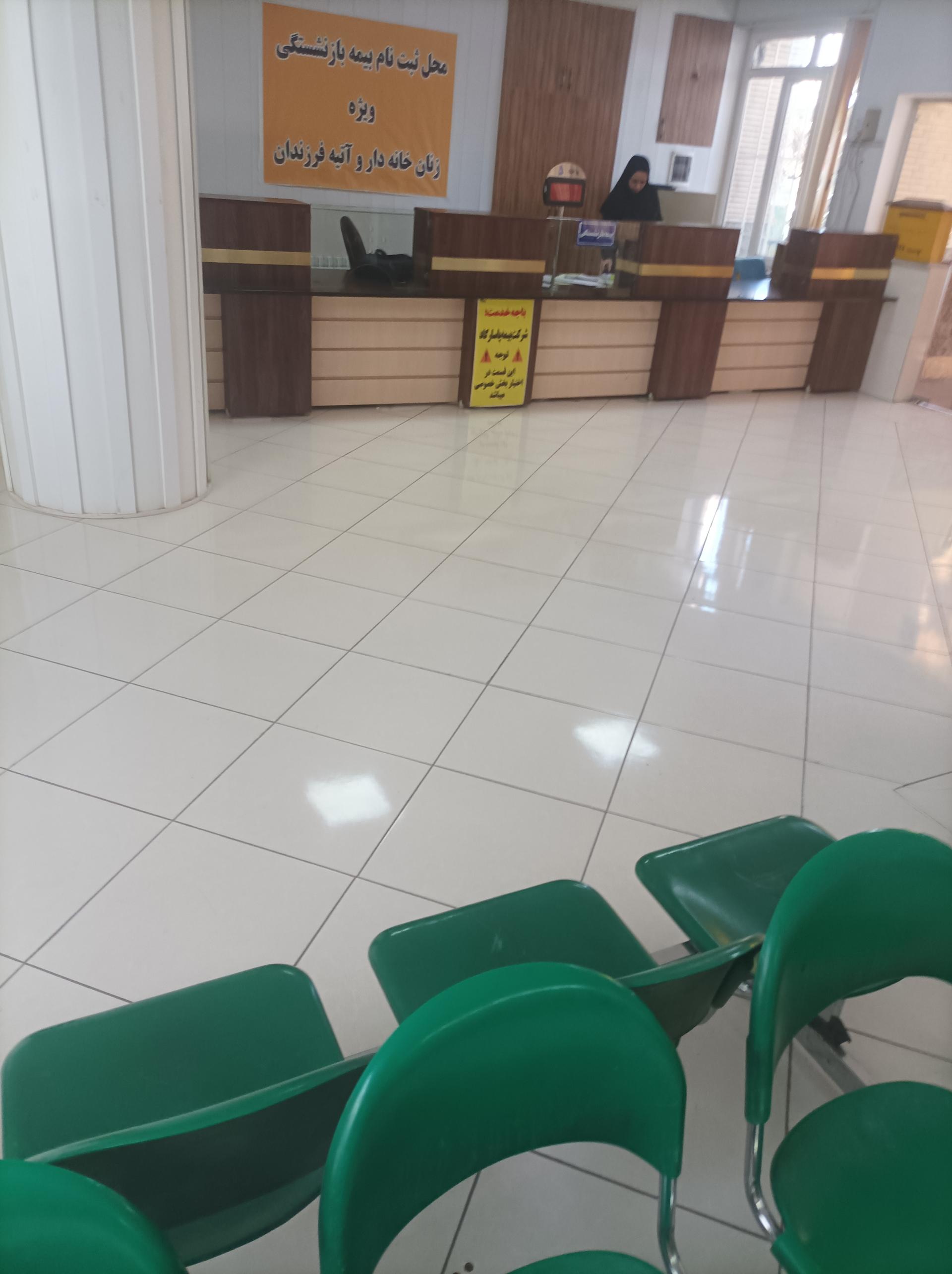 عکس مدیریت فروش بیمه پاسارگاد هادی دهقان