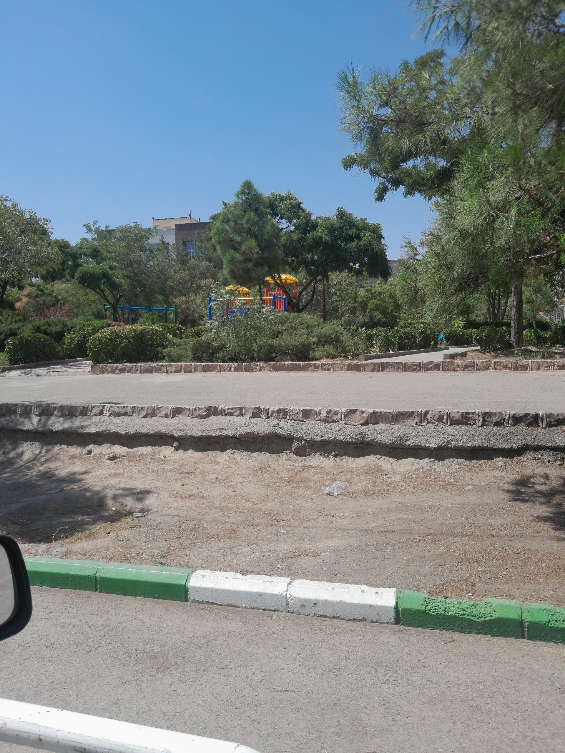 عکس بوستان سوسن
