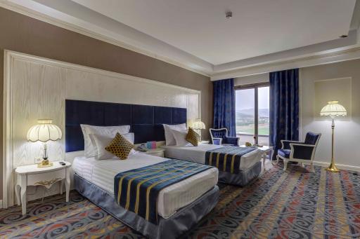 عکس هتل پارسیان یاسوج