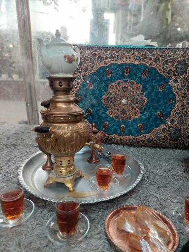 عکس چلوپزی زعفرون