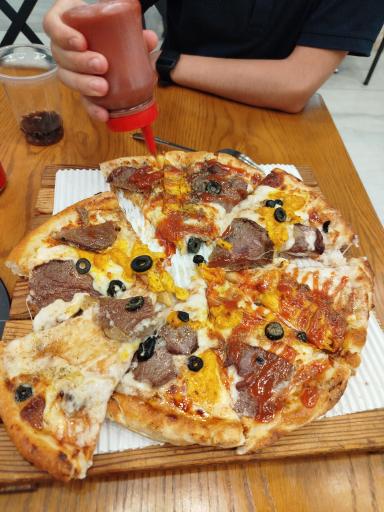 عکس فست فود بابا پیتزا