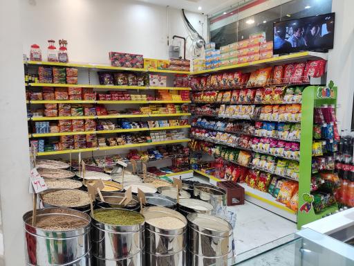 عکس هایپر ماهان مارکت