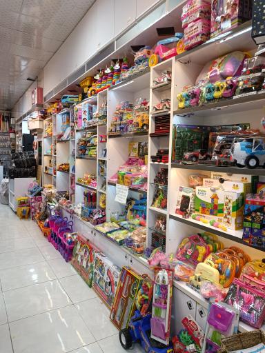 عکس فروشگاه شهر بدلیجات