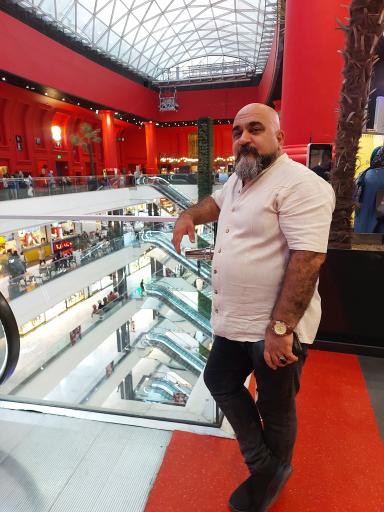 عکس پردیس سینمایی بام نیایش