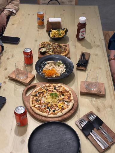 عکس کافه میانا