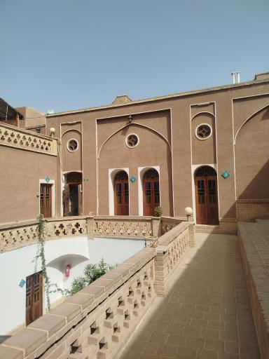 هتل سنتی ثنا