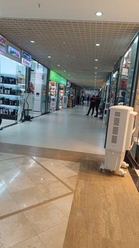 بازار بزرگ اطلس