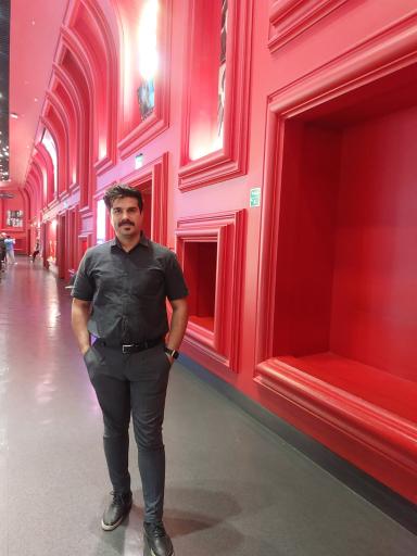 عکس پردیس سینمایی بام نیایش