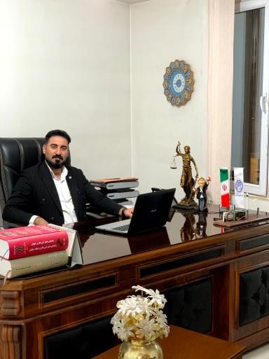 عکس دفتر وکالت امید جعفری نژاد 