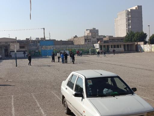 عکس دبیرستان شاهد جهادگران