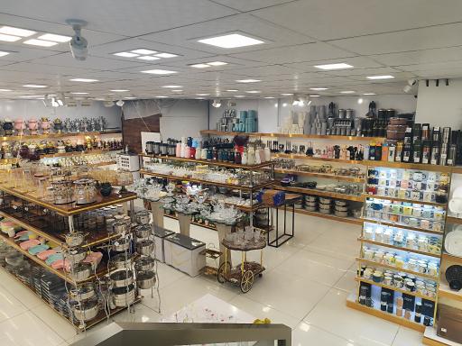 عکس فروشگاه لوازم خانگی غیور