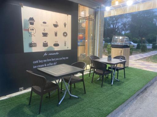 عکس کافه بستنی استلا