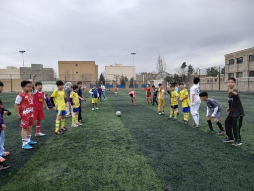 مجتمع ورزشی ثمری