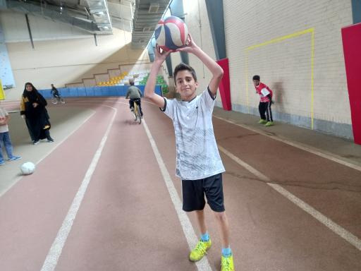 عکس مجتمع ورزشی ثمری