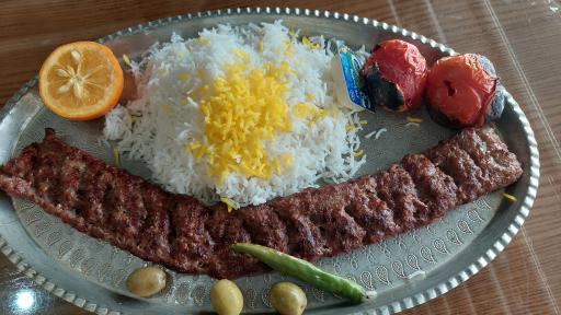 عکس کباب خانه اصیل ناب بناب