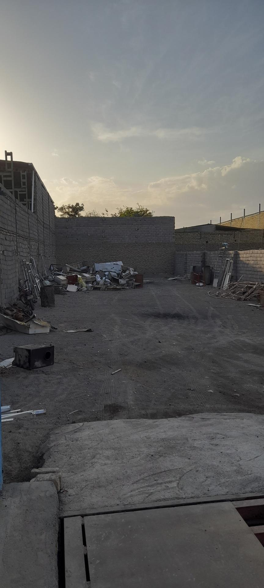 عکس ضایعات کلبه آهن