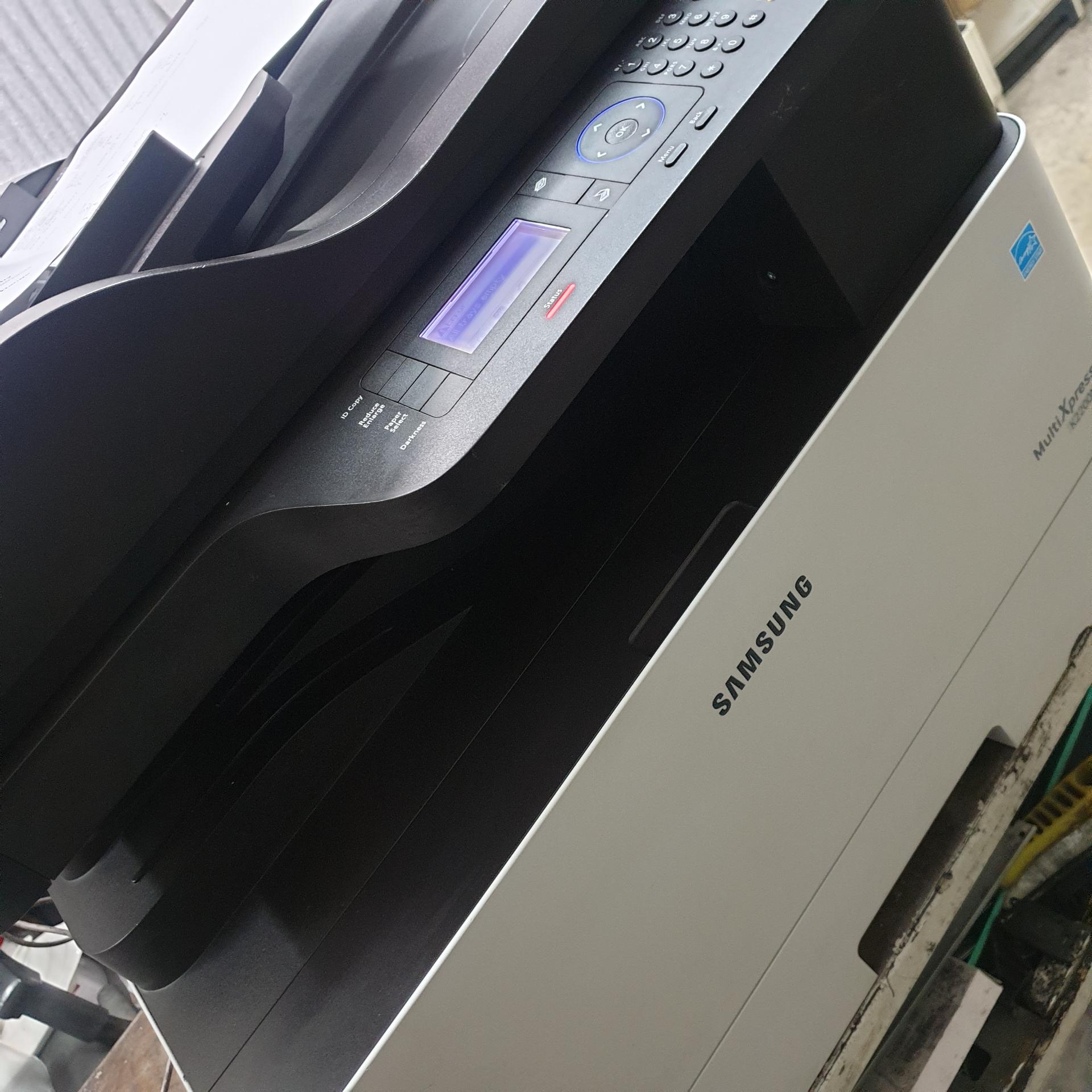 عکس نمایندگی توشیبا