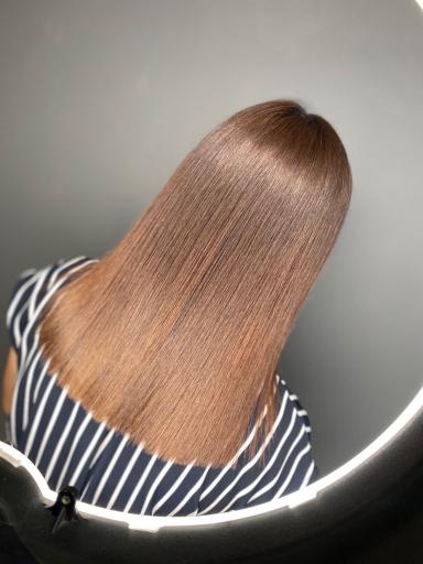 عکس سالن زیبایی کاملیا زارعی