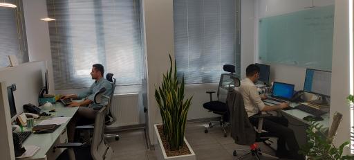 عکس شرکت توسعه فناوری ژیوان