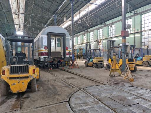 عکس کارخانجات تعمیرات اساسی راه آهن