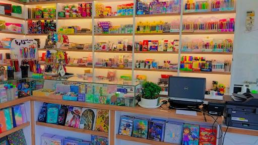 عکس لوازم تحریر داریا