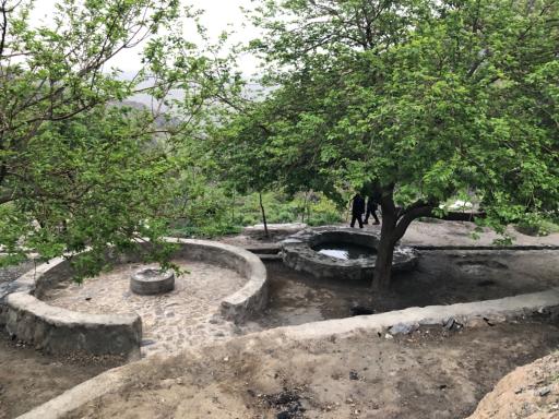 عکس چشمه گفتگو