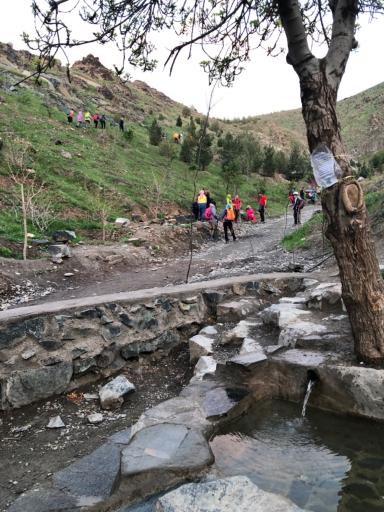 عکس چشمه گفتگو