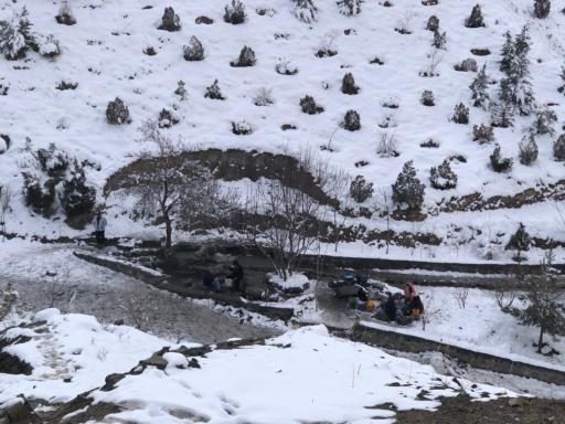 عکس چشمه گفتگو