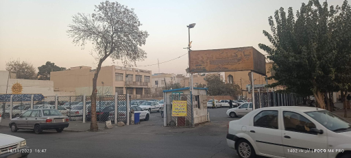 عکس پارکینگ مدرس عبدالعظیم شهر ری