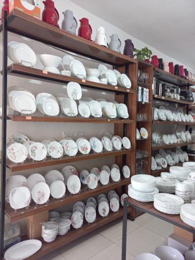 عکس فروشگاه کادویی یاس