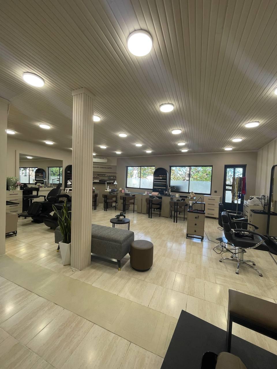 عکس سالن زیبایی گل سرخ 