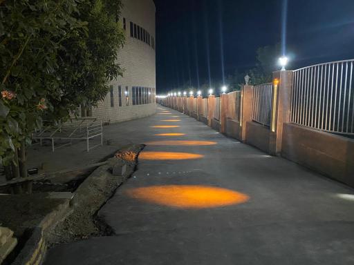 عکس رستوران و سالن پذیرایی زماون