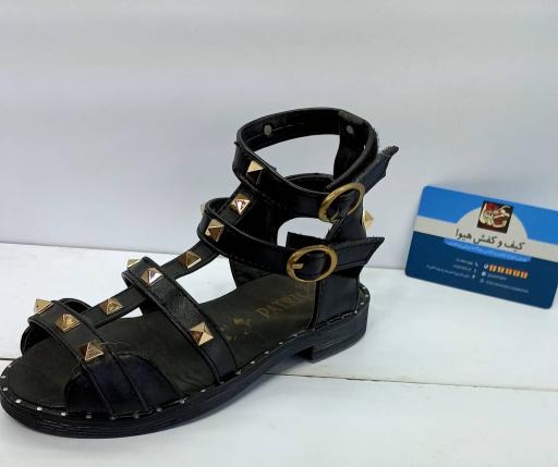 عکس فروشگاه کفش کودک و نوجوان هیوا