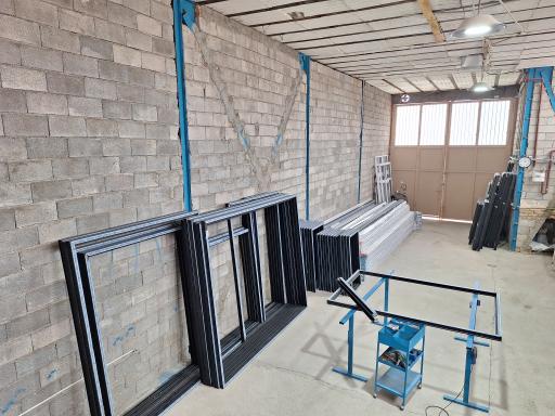 عکس پنجره پرند