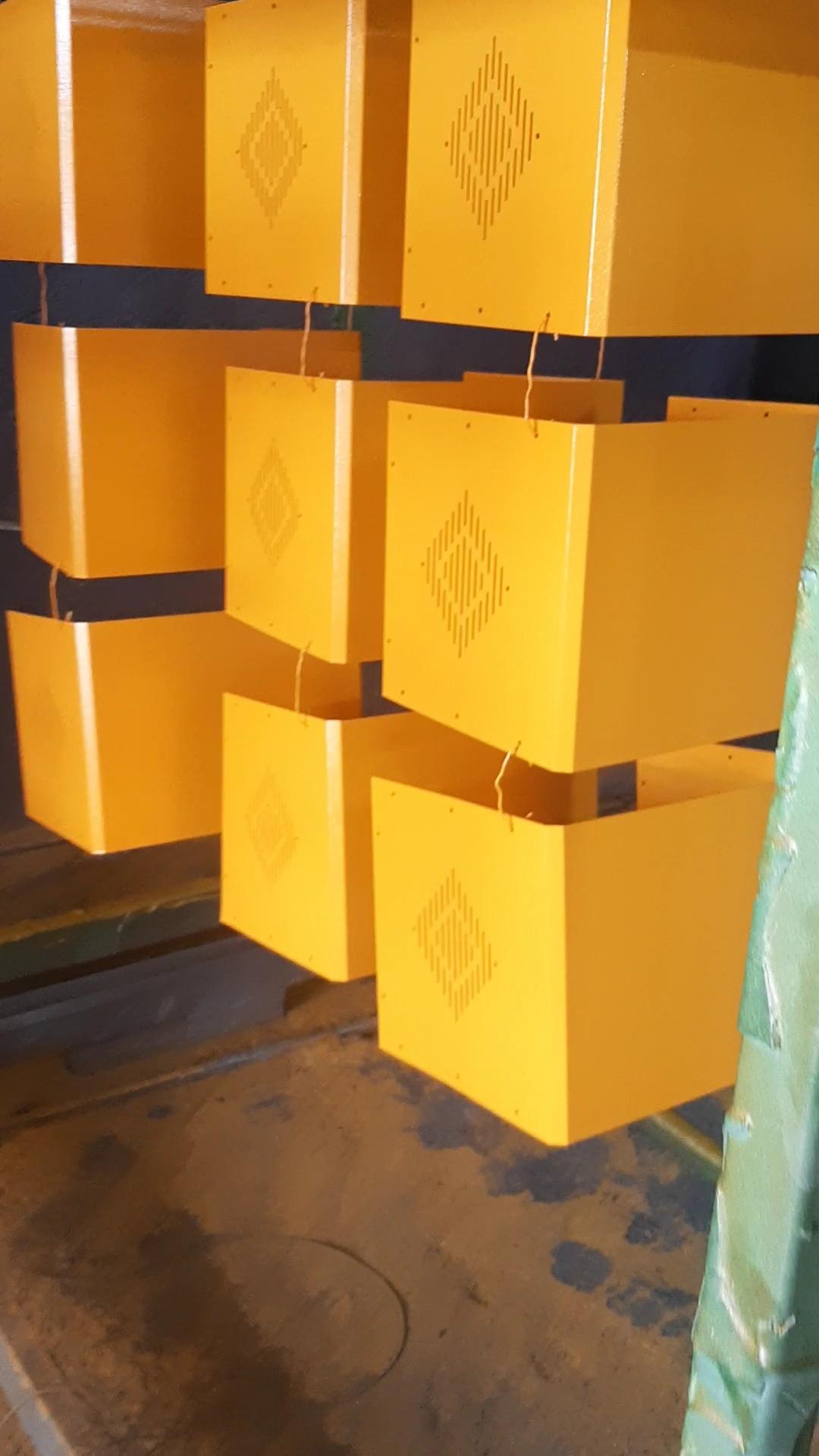 عکس رنگ کوره ای