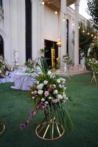 عکس باغ اردیبهشت